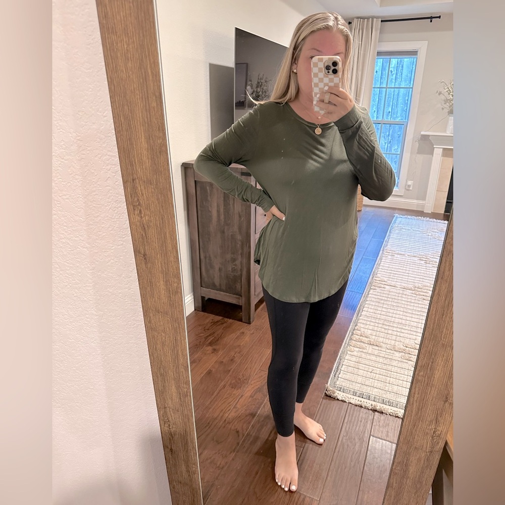 Old Navy Luxe XL olive/army green long sleeve shirt